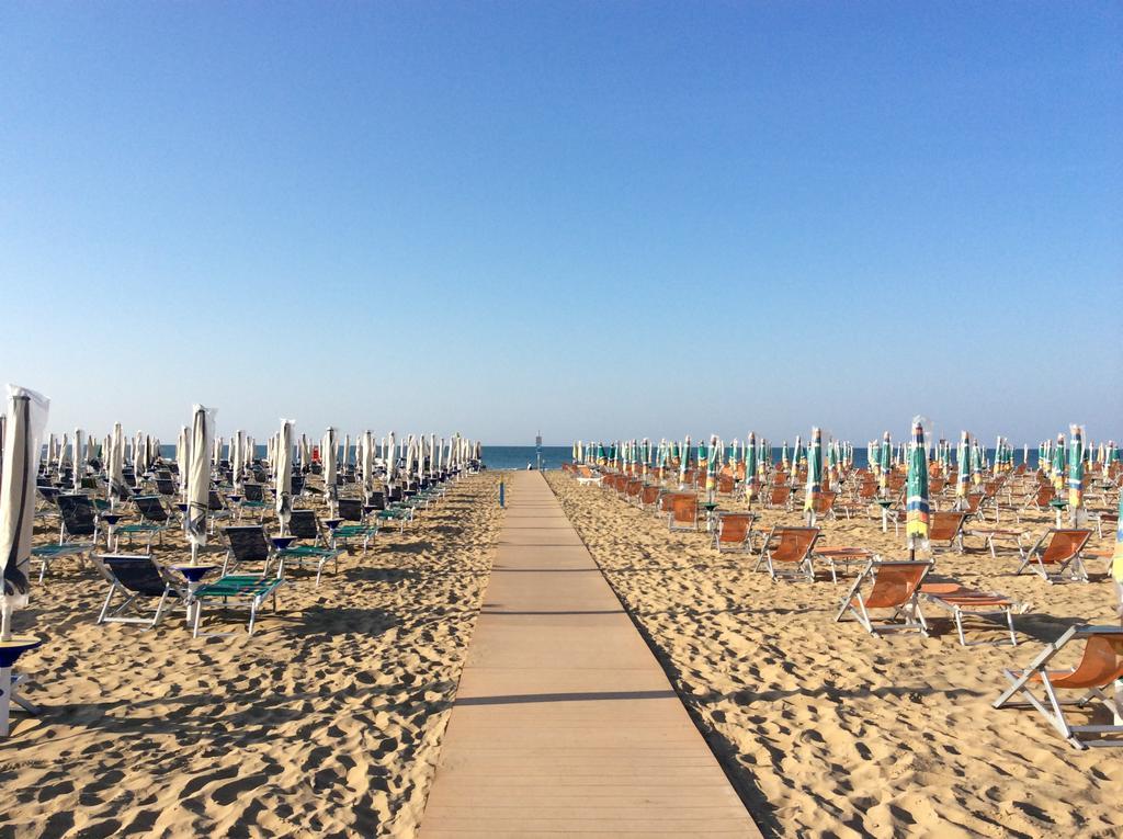 Appartamenti Azzurro Bibione Zewnętrze zdjęcie